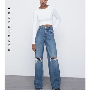 Wide Leg Ripped Jean